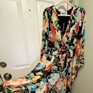 Beautiful maxi dress perfect for wedding season